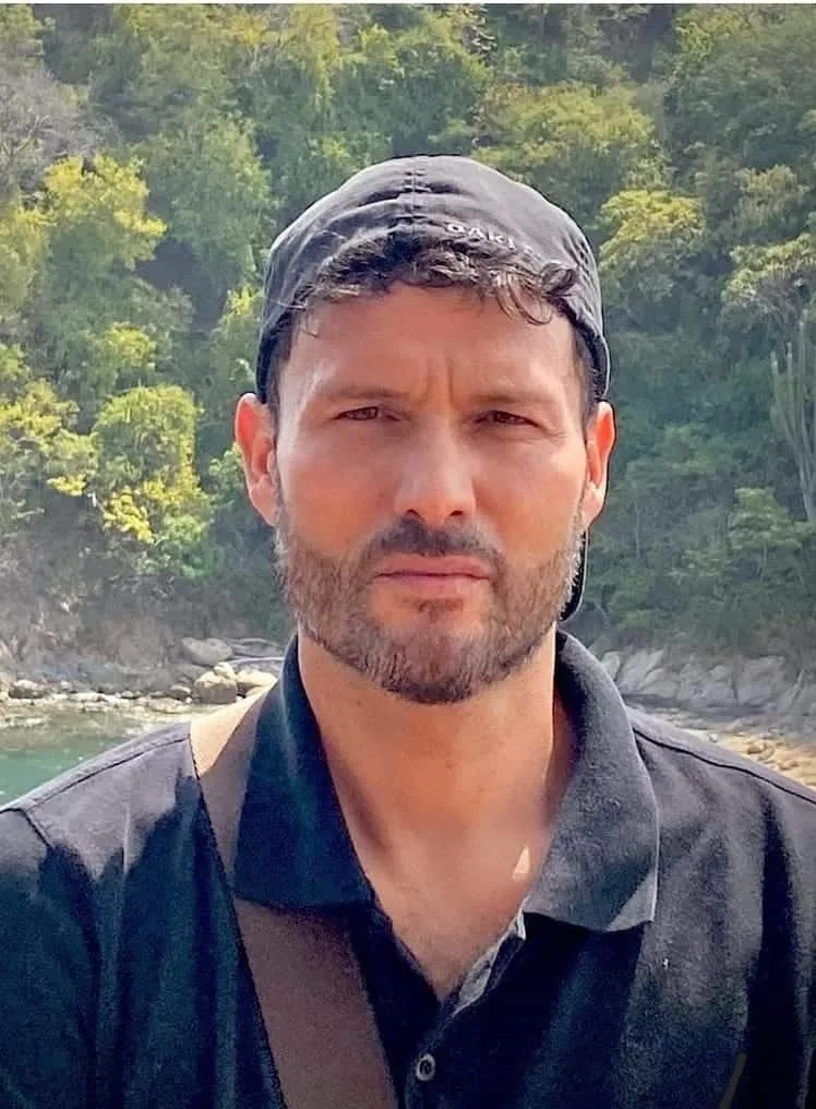 army enlistment age — US news