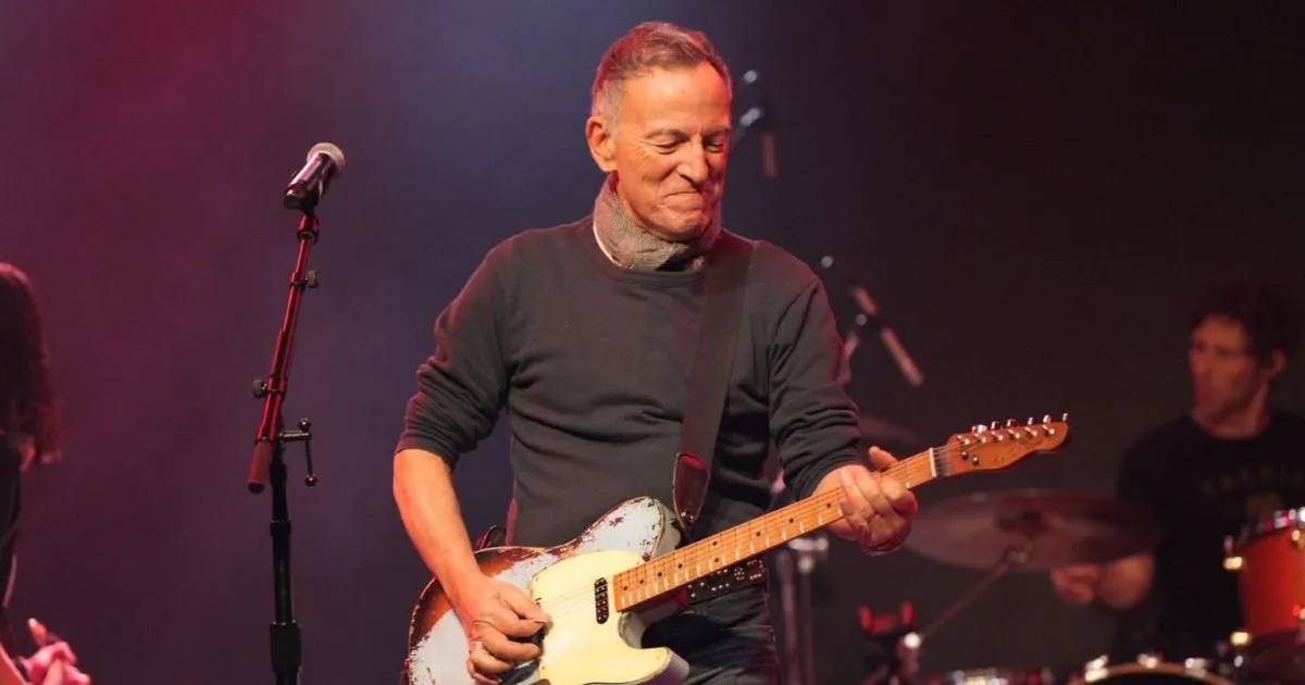 bruce springsteen — US news