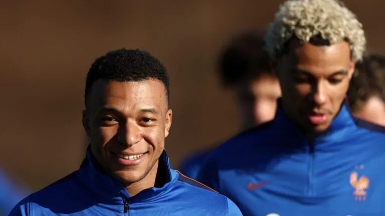 gillette stadium — US news