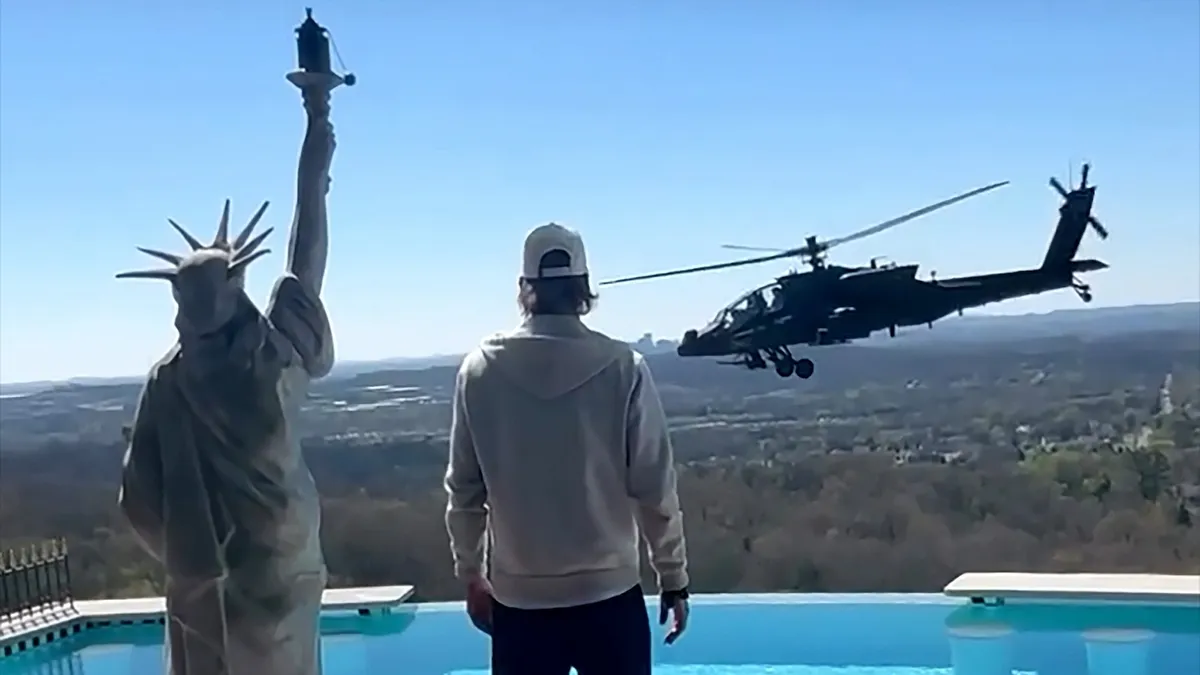 kid rock apache helicopter — US news