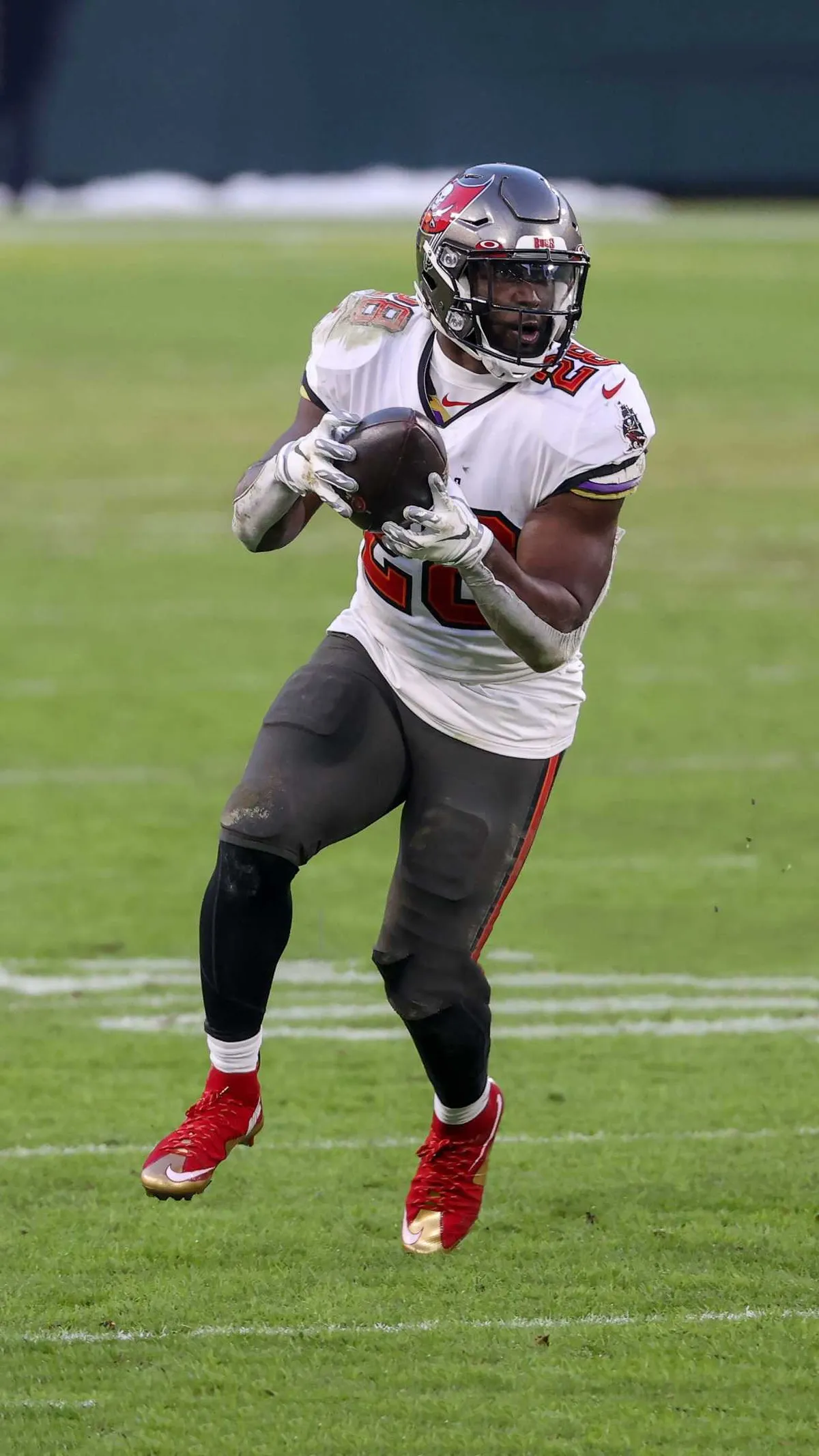 leonard fournette — US news