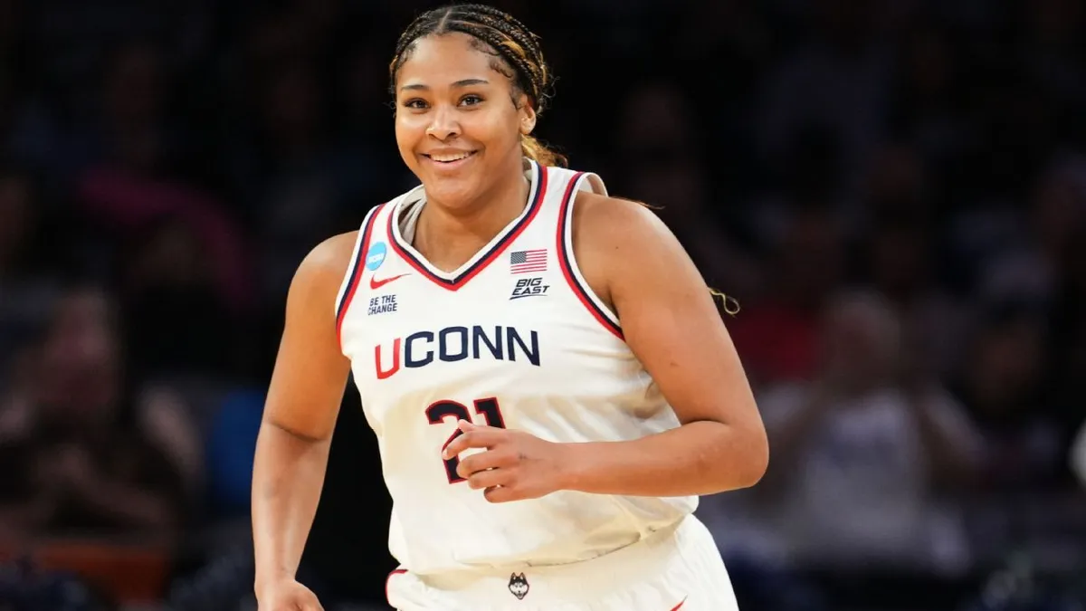 uconn score — US news