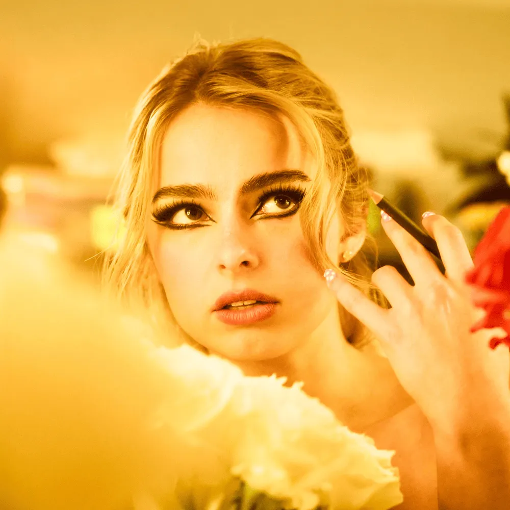 addison rae — US news