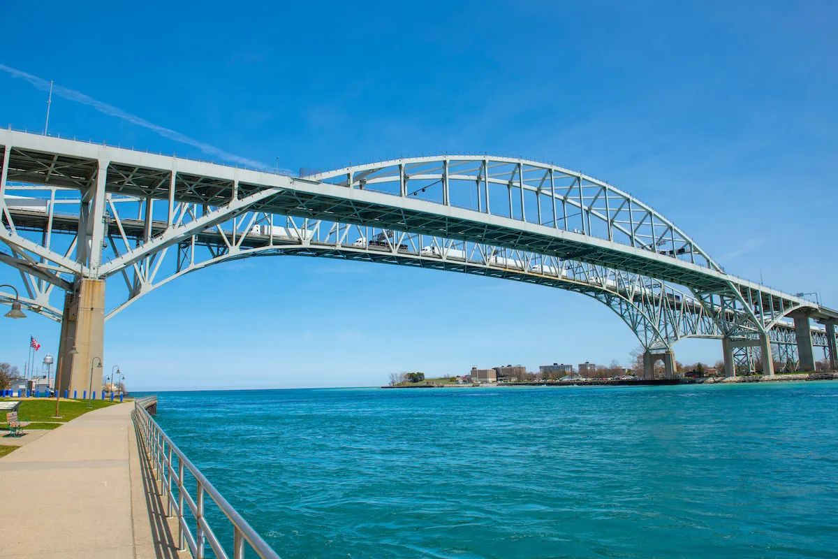 ambassador bridge — US news