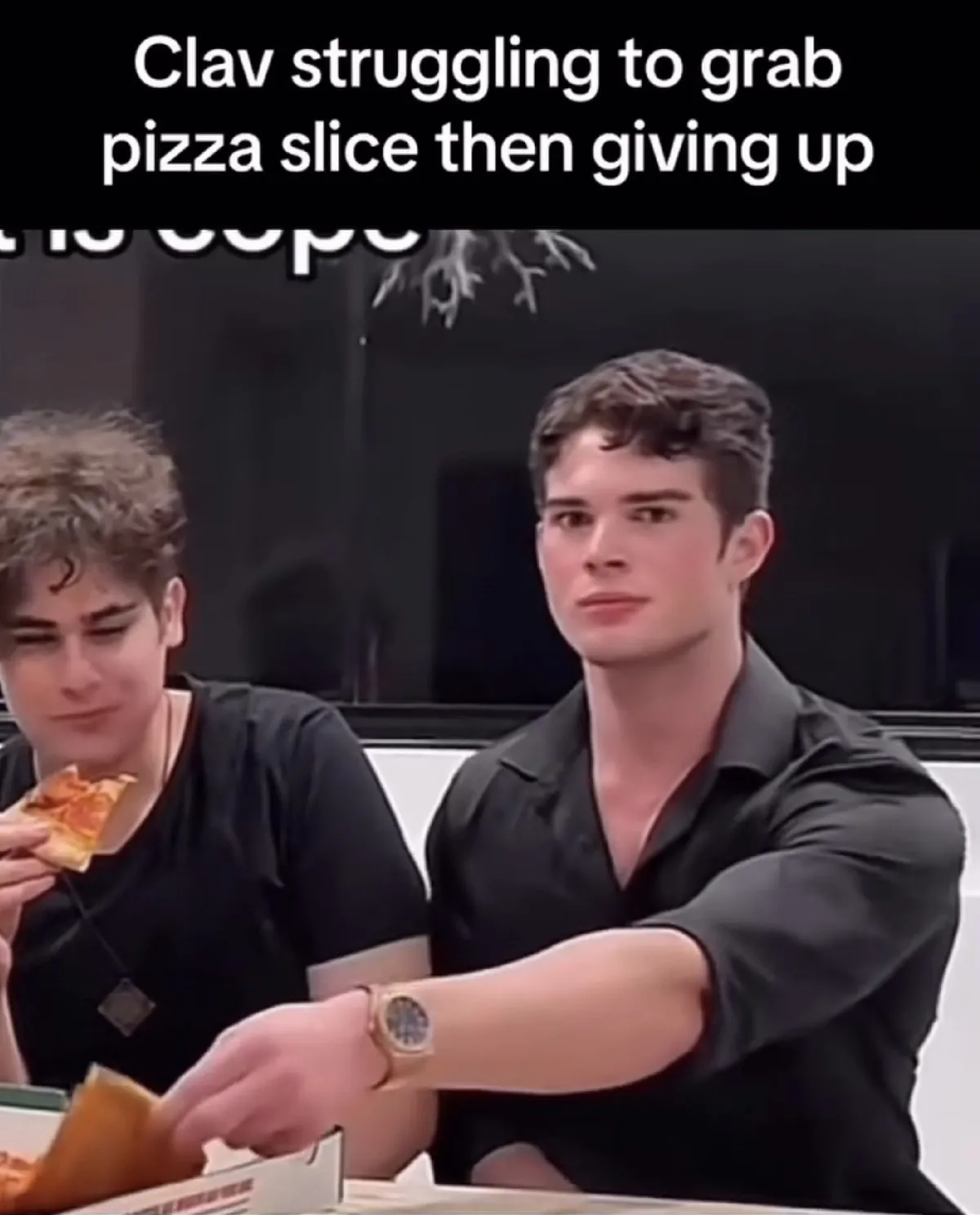 clavicular — US news