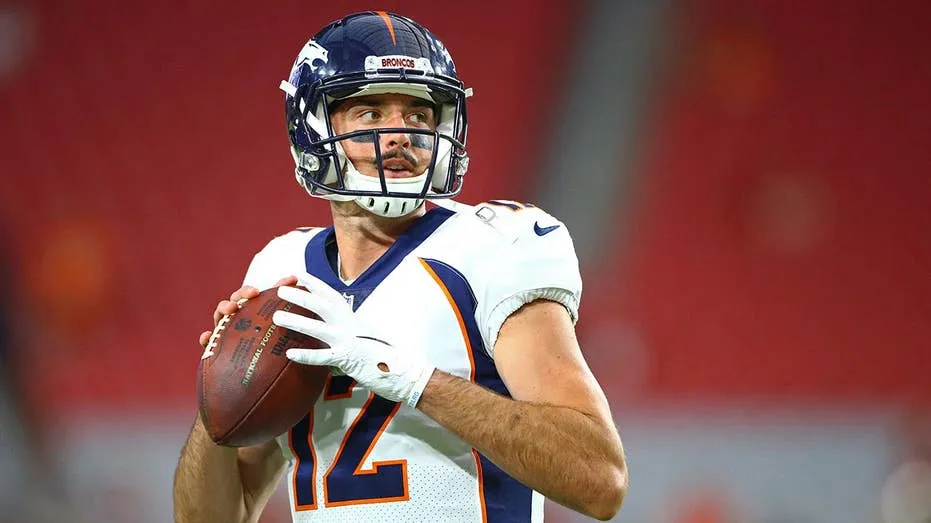 former denver broncos first round pick paxton lynch suffered a season ending lcl injury during an arena football comeback attempt with the colorado spartans — US news