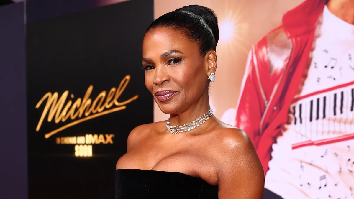 nia long — US news