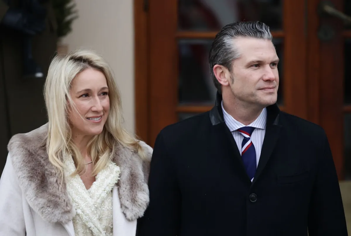 pete hegseth wife dress — US news