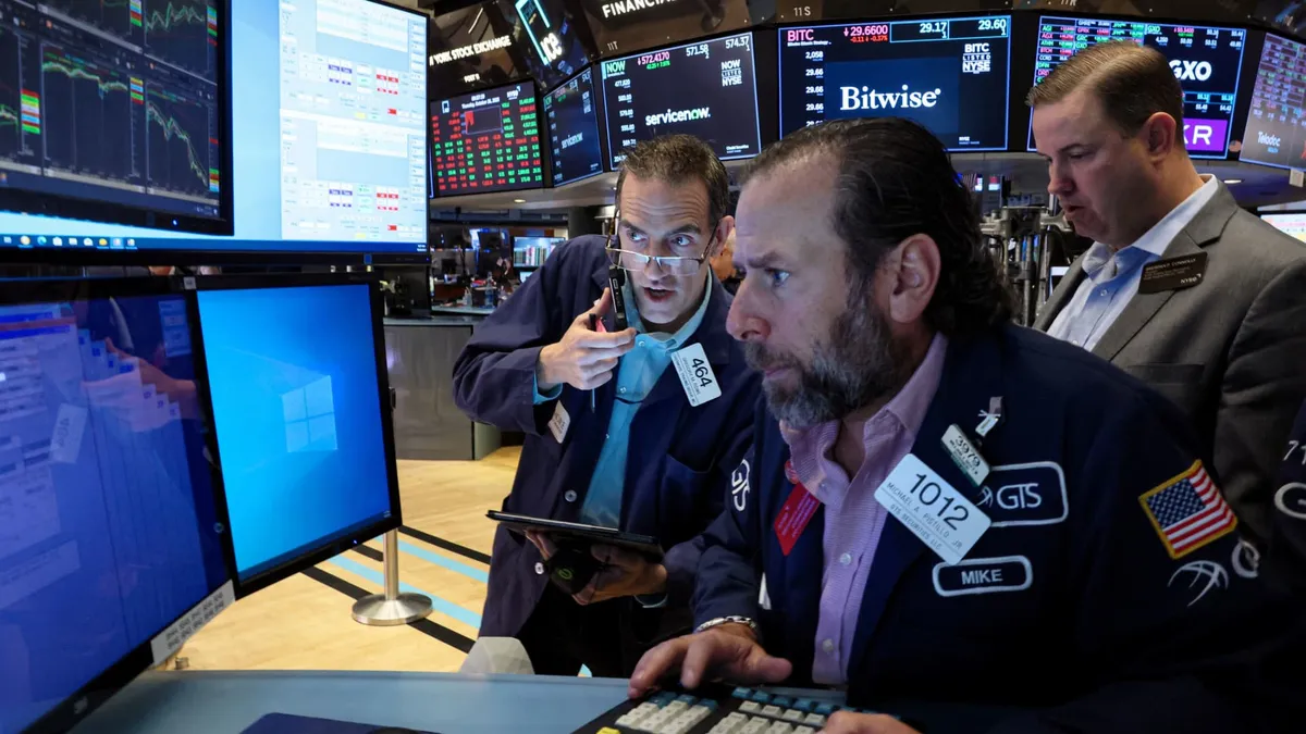 stock market today — US news