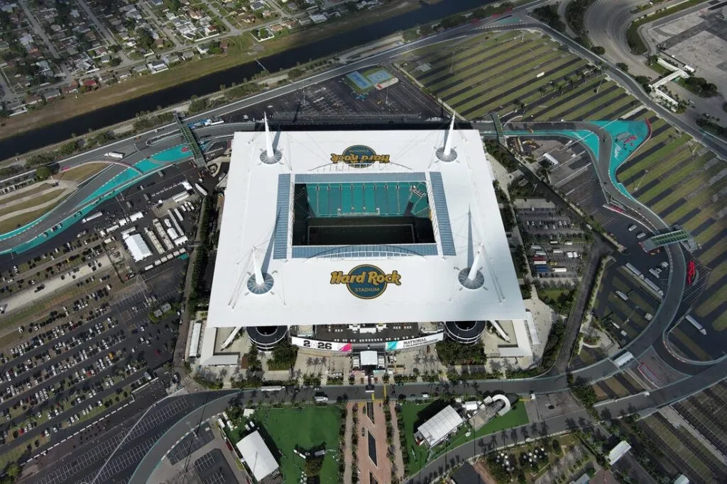 miami super bowl hosting requirements — US news