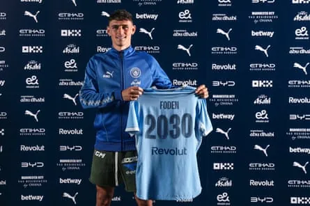 Phil Foden says he is hoping his game can reach another level with Enzo Maresca.