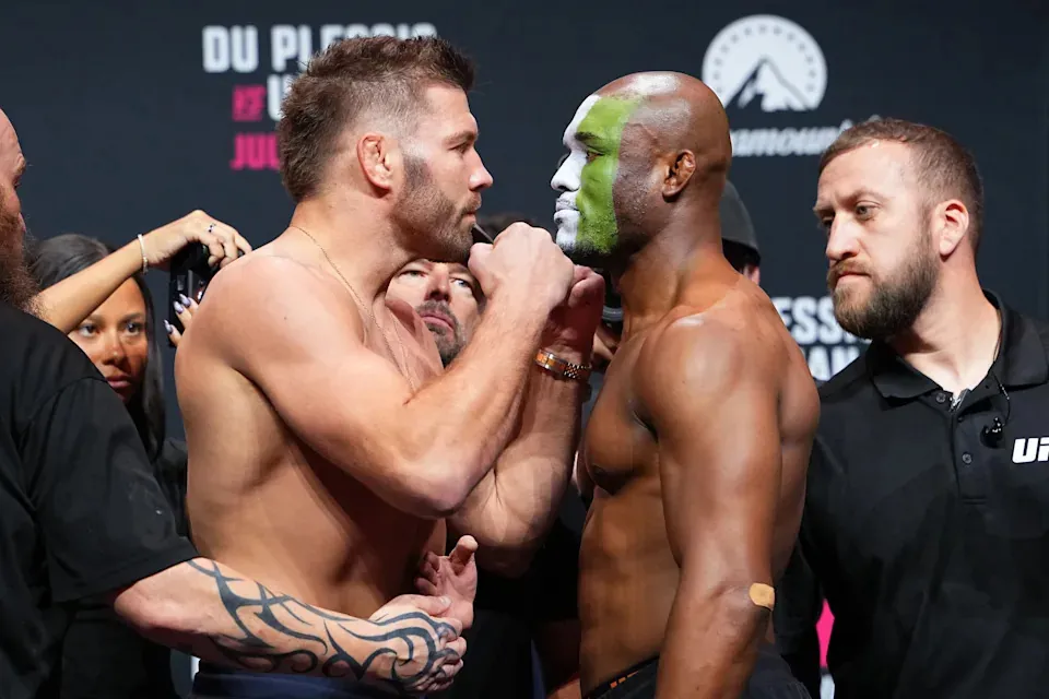 UFC Oklahoma City is headlined by a middleweight matchup, Dricus du Plessis vs. Kamaru Usman.(Jeff Bottari via Getty Images)
