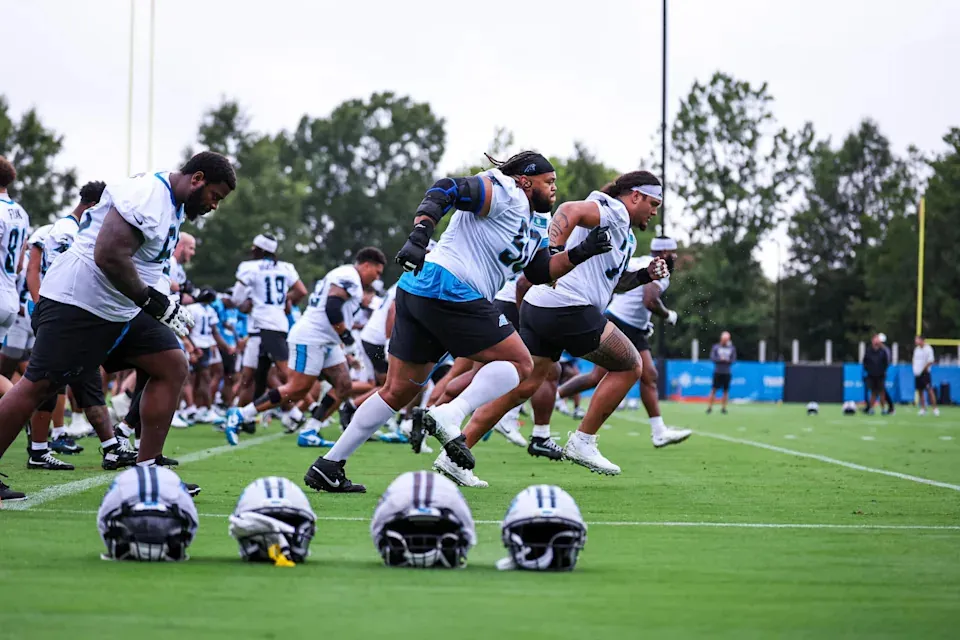 CHARLOTTE, NORTH CAROLINA - JULY 23: <a class="link " href="https://sports.yahoo.com/nfl/players/32708/" data-i13n="sec:content-canvas;subsec:anchor_text;elm:context_link" data-ylk="slk:Robert Hunt;sec:content-canvas;subsec:anchor_text;elm:context_link;itc:0" data-yga="{"yLinkElement":"context_link","yModuleName":"content-canvas","yLinkText":"Robert Hunt","ySubModuleName":"anchor_text","yHasCommerce":false}" srcset=