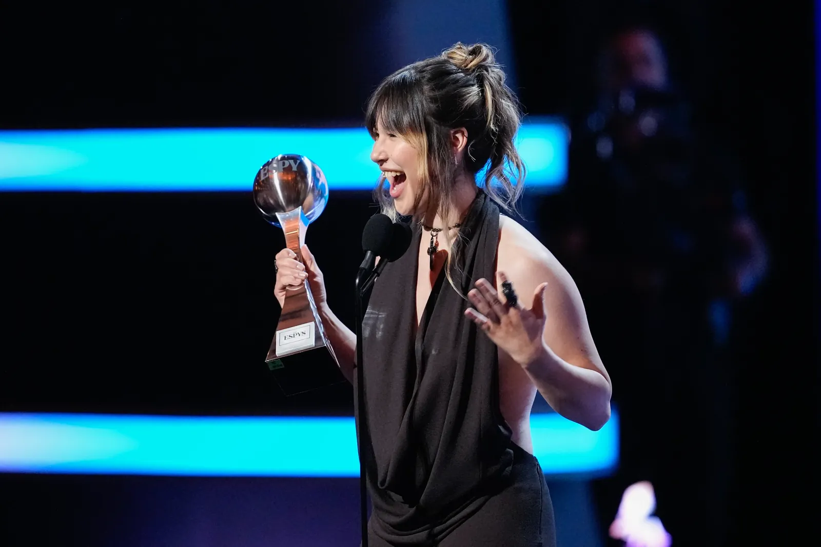 Alysa Liu accepts the award for Best Break Through Athlete at the ESPY Awards in the David H. Koch Theater at Lincoln Center Wednesday, July 15, 2026, in New York. (AP Photo/Frank Franklin II)