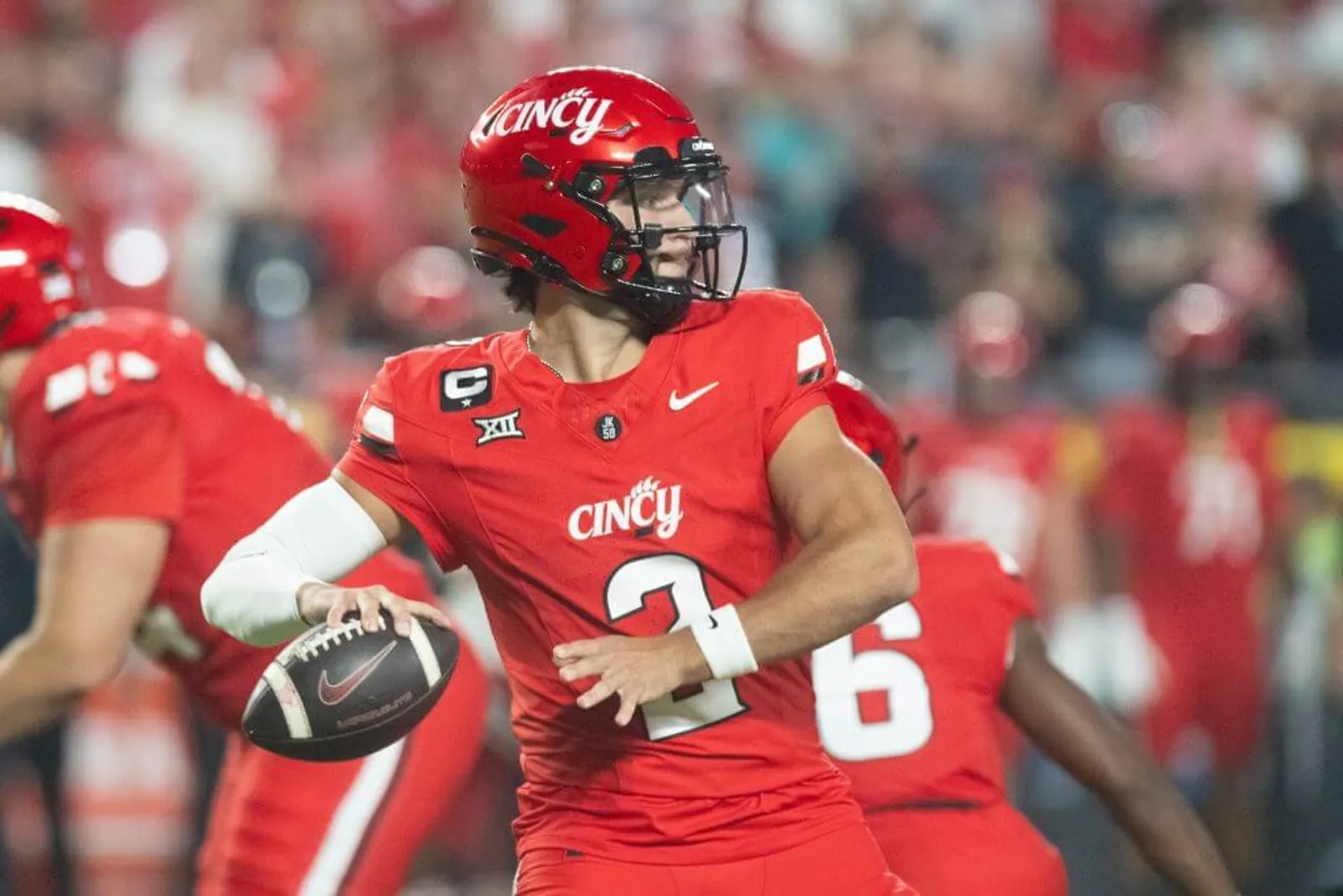Brendan Sorsby of the Cincinnati Bearcats passes against the Nebraska Cornhuskers during the first half at Arrowhead Stadium on August 28, 2025 in Kansas City, Missouri.